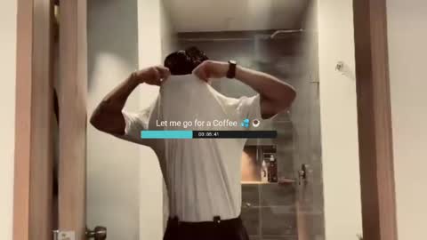 Lior Vante online show from April 17, 1:08 am