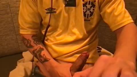 litlelover online show from February 24, 7:25 pm