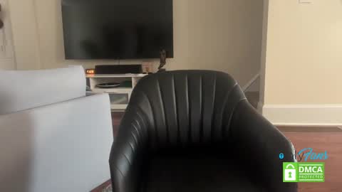 lockdownlove online show from September 8, 3:22 pm