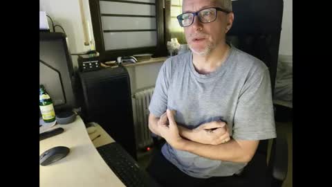 loenne3 online show from January 11, 10:02 pm