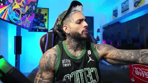 logan_hugh8 online show from February 14, 11:16 am