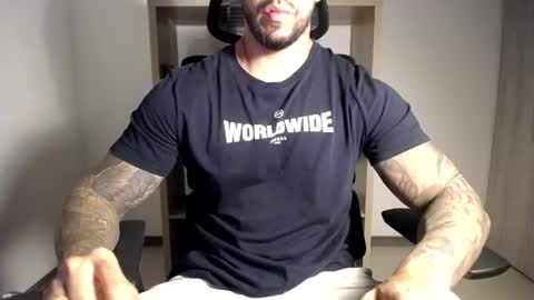 Logan Wolfp online show from July 22, 3:31 am