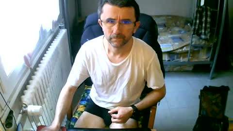 lokoum39 online show from March 7, 9:29 am