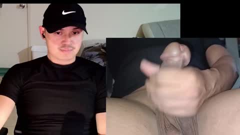 Snapshot of lolo6991 chatting on February 16, 4:31 am lolo6991 online show from February 16, 4:31 am