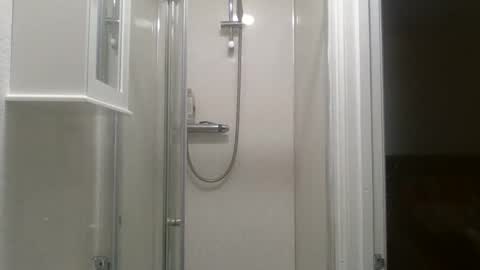 londonerg online show from September 29, 12:13 pm