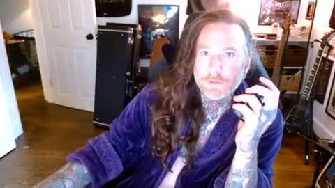 longhair online show from July 7, 7:28 pm