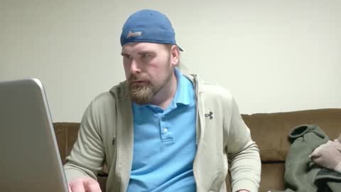 longhairedfreak1921 online show from March 13, 4:57 pm