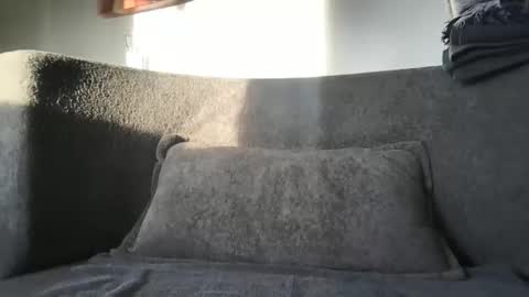 lookerhaven online show from April 21, 1:42 am