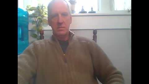 lookingforanopening online show from January 19, 4:19 pm