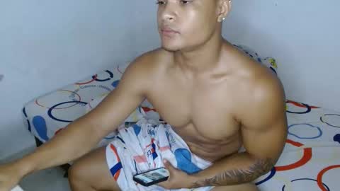 Dominic online show from January 8, 4:23 pm