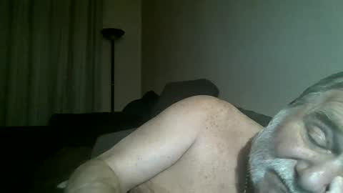 louis_chokdee online show from January 17, 4:59 pm