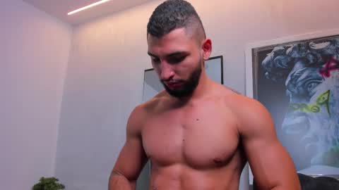 Louis online show from February 28, 10:14 am