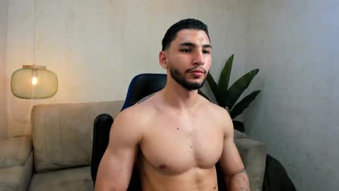 Louis online show from March 12, 8:41 pm