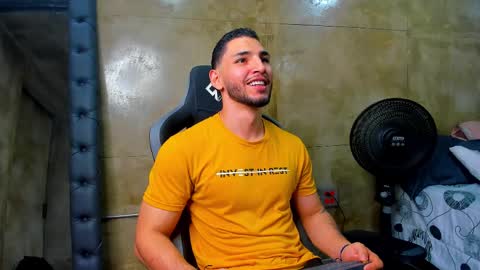 Louis online show from March 10, 9:18 pm