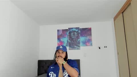 louis_marley_ online show from January 15, 7:27 pm