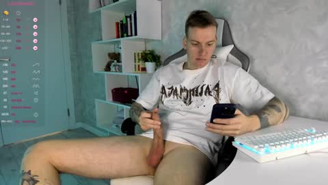 Louis  online show from January 20, 1:11 pm