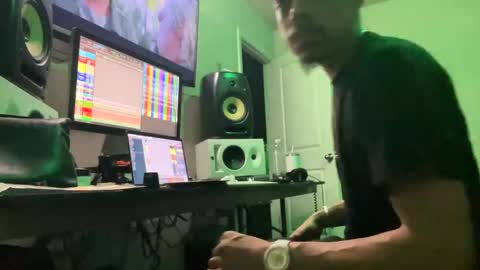 Prynce online show from February 7, 6:14 am