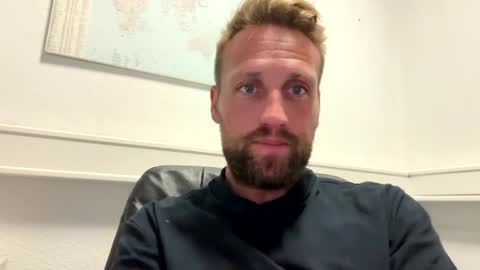 lovefuesse online show from September 17, 11:11 am