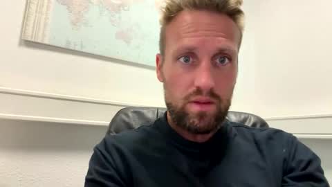 lovefuesse online show from September 16, 11:11 am