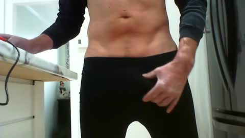 lovehairyone online show from December 2, 6:41 pm