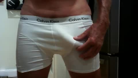 lovehairyone online show from September 8, 4:06 pm