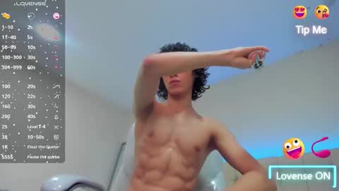 loverboy8_ online show from January 14, 5:19 am