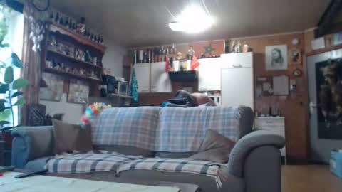 aaron online show from February 1, 10:14 am