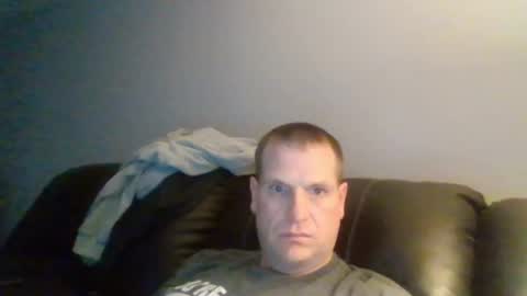 Snapshot of lovetocum37 chatting on February 18, 2:49 am lovetocum37 online show from February 18, 2:49 am