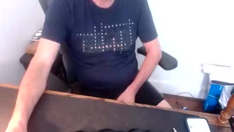 lreed090 online show from April 13, 7:14 pm