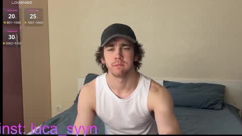 Luca S online show from October 12, 3:22 am