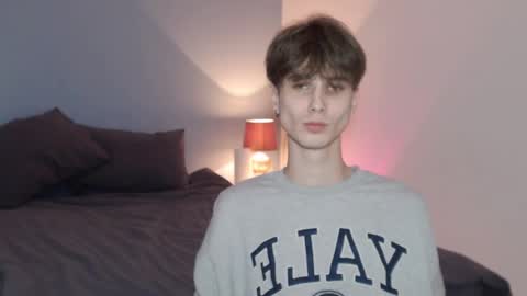 lucacharm online show from January 15, 8:37 pm