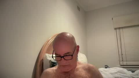 lucas10004 online show from February 19, 12:00 pm