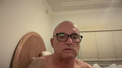 lucas10004 online show from March 10, 1:00 pm