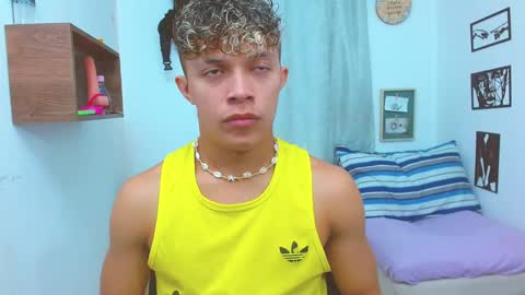 Lucas Luxx online show from October 14, 2:35 pm