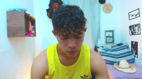 Lucas Luxx online show from September 15, 1:01 pm