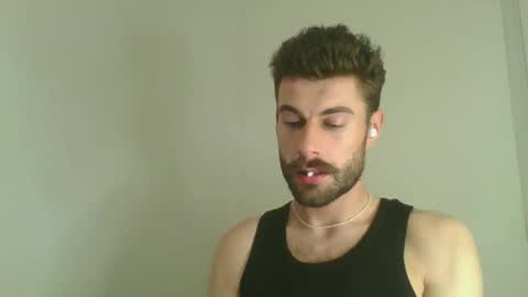 Lucas Scot online show from February 10, 8:00 pm