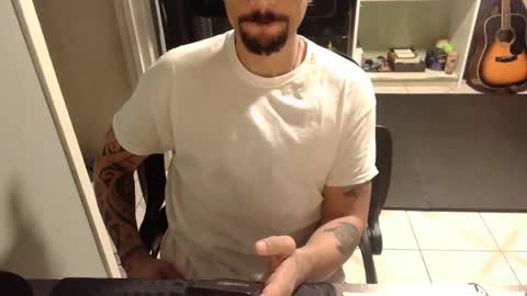 Luchi Luchano online show from January 17, 6:05 am