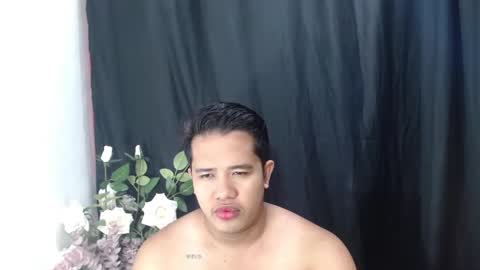 Luciferhotcum online show from March 1, 6:54 pm