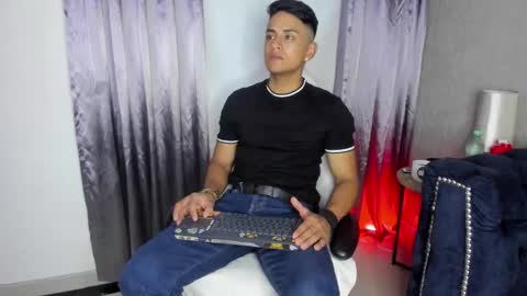 Leo online show from January 13, 11:36 am