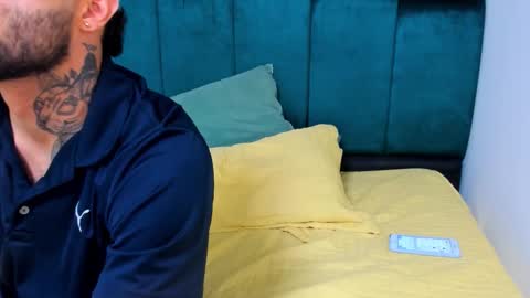 lucky_smith1 online show from December 13, 7:53 pm