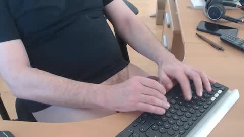 lud1967 online show from March 10, 10:32 am