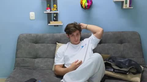 Luigi online show from December 9, 9:01 pm