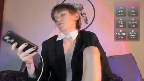 aphex twink online show from October 31, 7:39 pm