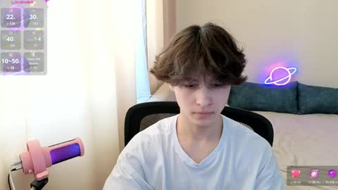 lukahayes online show from April 10, 2:02 pm