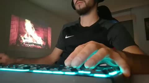 lukasschoetz online show from November 15, 4:42 pm