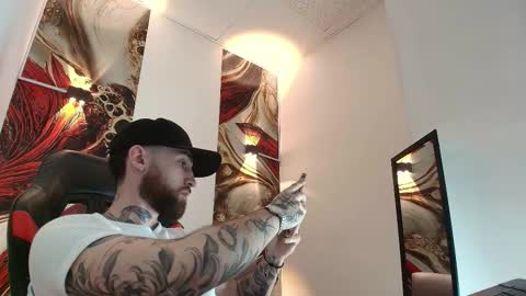 LUKE online show from February 2, 1:19 pm