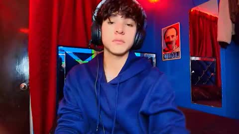 Luke online show from December 16, 3:24 am