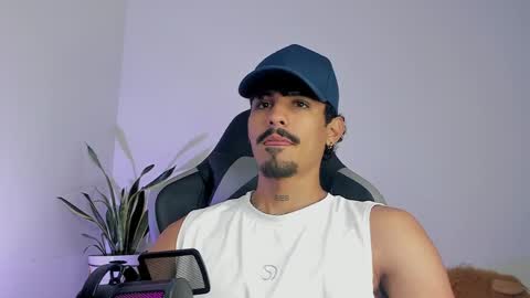 Luke Taylor online show from April 6, 10:05 am