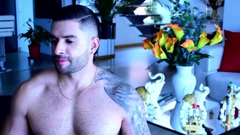 Lukhas f4f online show from March 29, 7:36 pm