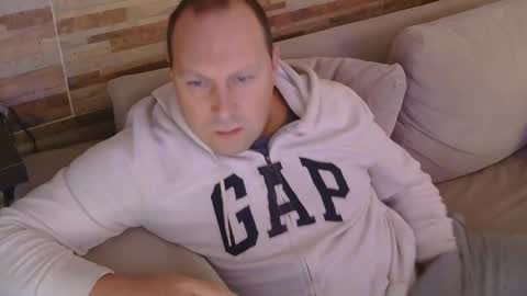 lustonfan online show from April 23, 1:02 pm